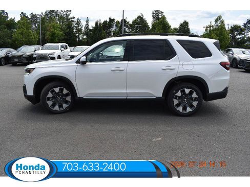 New 2026 Honda Pilot Elite image 4