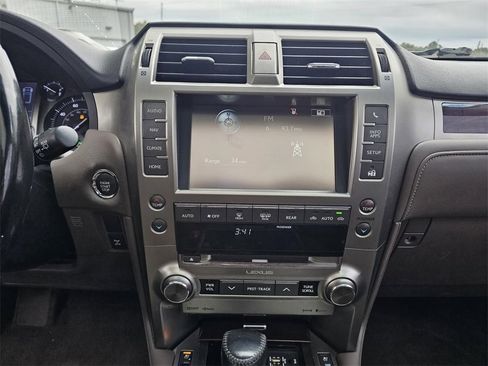 Used 2019 Lexus GX 460 Premium image 27