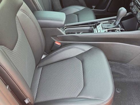 New 2026 Jeep Compass Latitude AWD/4WD image 19