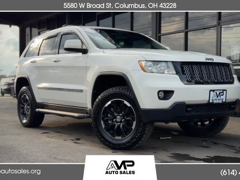 Used 2011 Jeep Grand Cherokee Laredo w/ All Weather Capability Group image 1