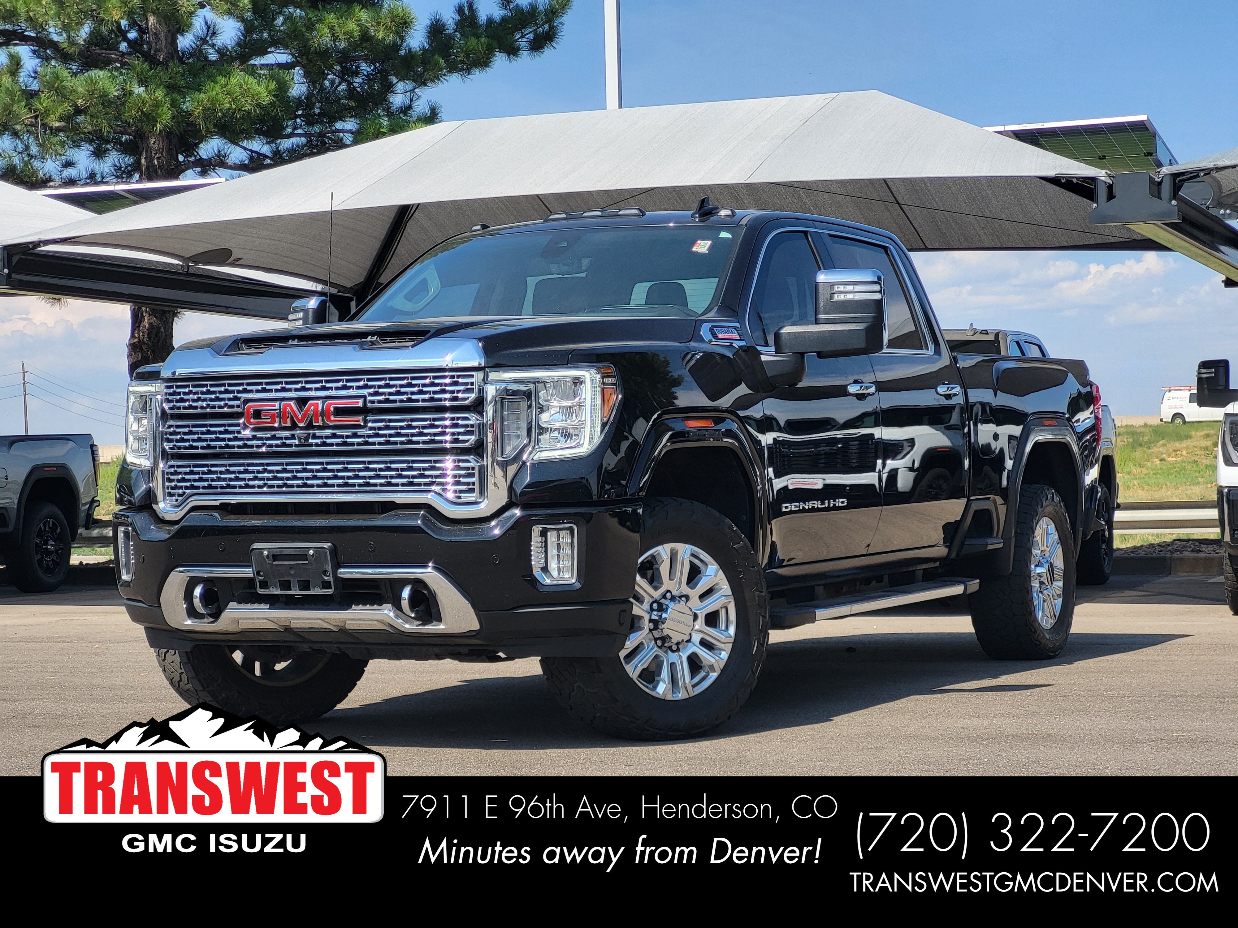Used 2022 GMC Sierra 2500 Denali w/ Denali Ultimate Package AWD/4WD image 1