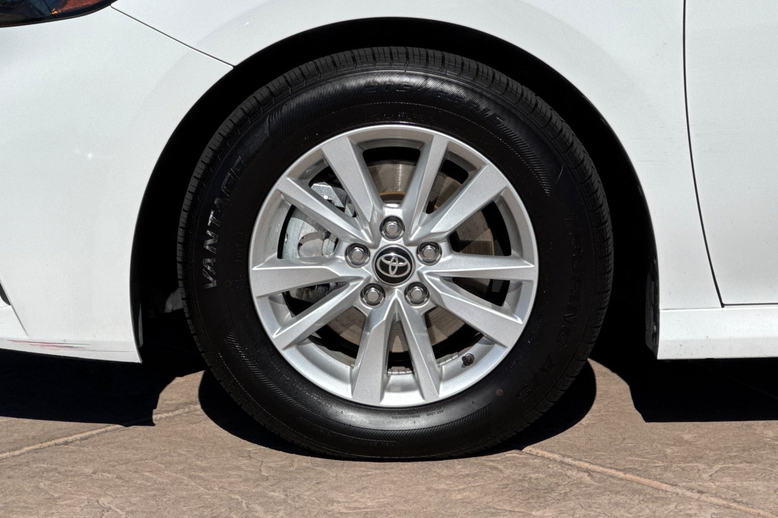 Certified 2025 Toyota Camry LE FWD image 34