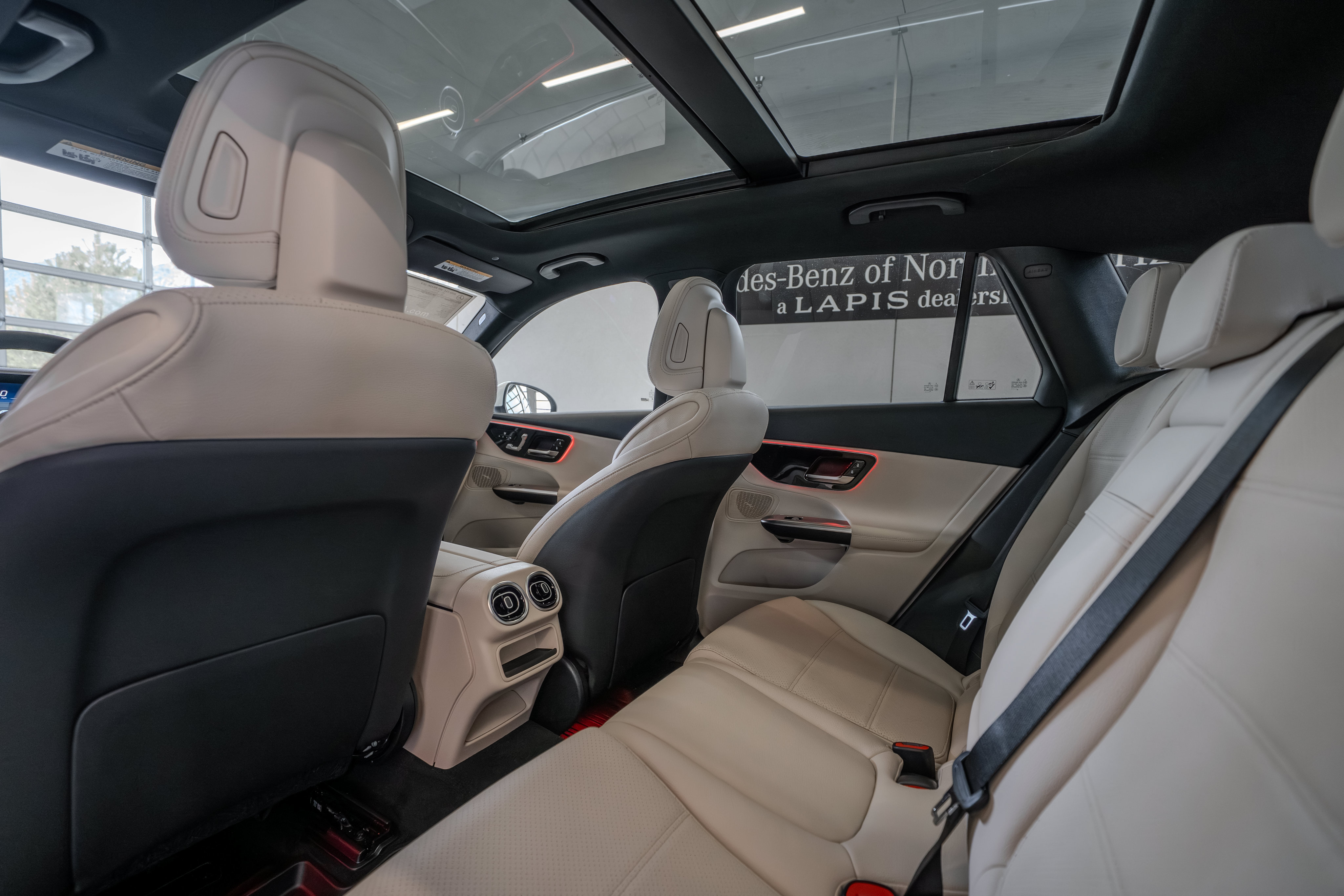 Certified 2026 Mercedes-Benz GLC 300 4MATIC image 26