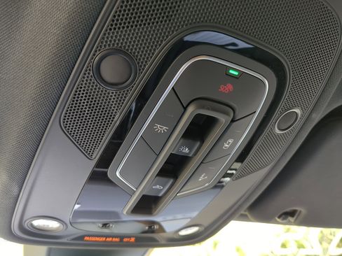 Used 2025 Audi Q7 2.0T Premium Plus w/ Premium Plus Package image 19