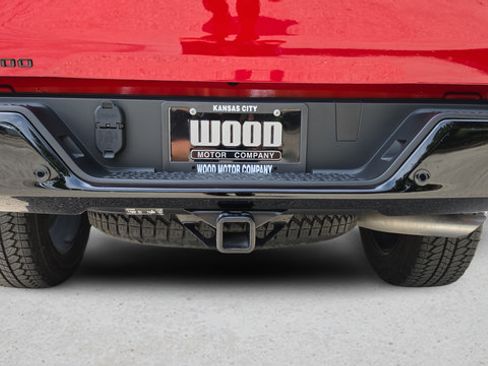 Used 2025 Chevrolet Colorado Trail Boss AWD/4WD image 10