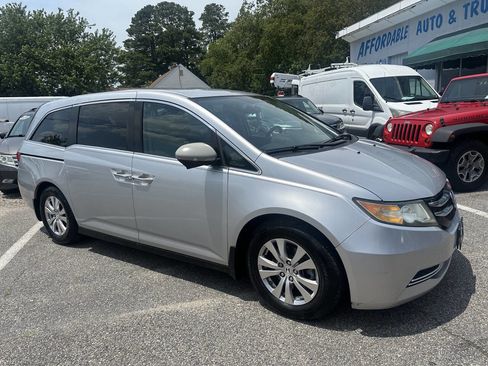 Used 2014 Honda Odyssey EX image 3