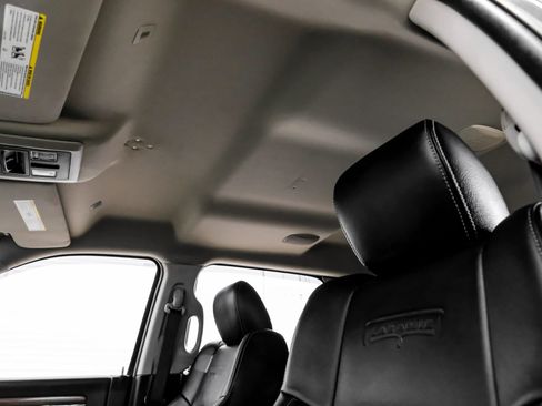 Used 2018 RAM 2500 Laramie w/ Convenience Group AWD/4WD image 38