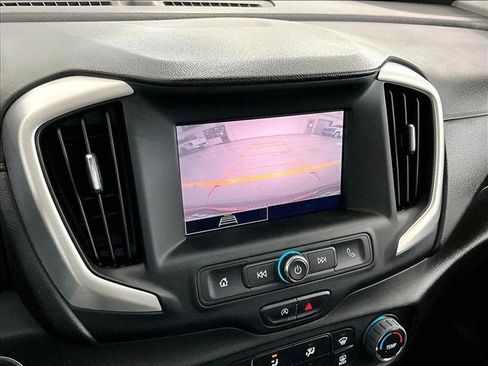 Used 2023 GMC Terrain SLE FWD image 23