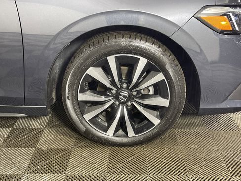 Used 2024 Honda Civic EX-L image 7