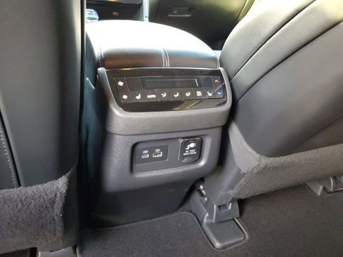 Used 2023 INFINITI QX60 Sensory w/ Cargo Package FWD image 14