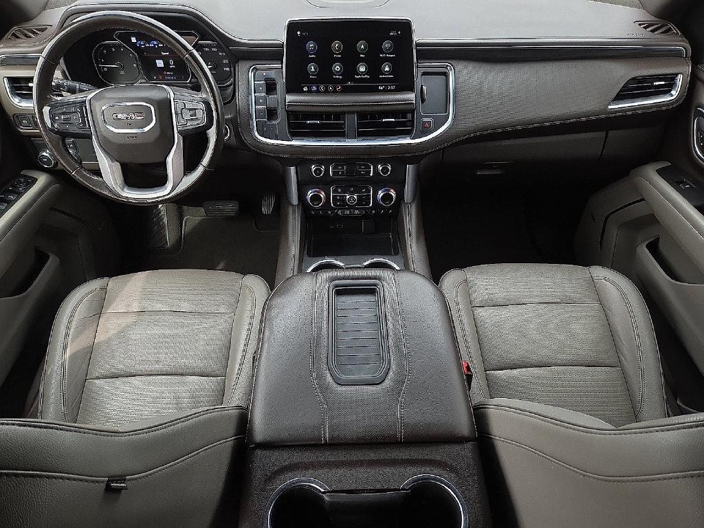 Used 2021 GMC Yukon XL SLT w/ Rear Media and Nav Package RWD image 9