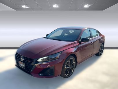New 2025 Nissan Altima 2.5 SR