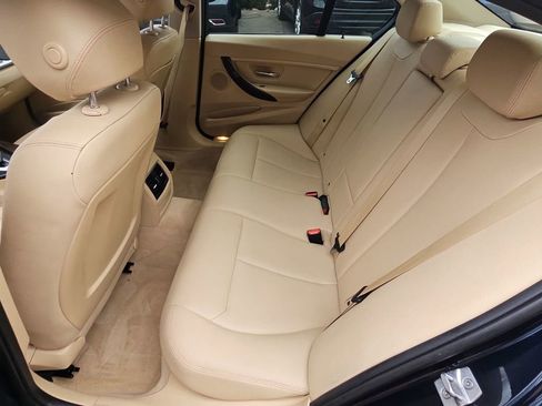 Used 2016 BMW 320i Sedan image 19