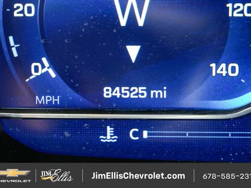 Used 2024 Chevrolet Suburban RST w/ Luxury Package RWD image 8