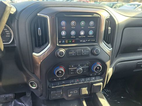 Used 2021 Chevrolet Silverado 1500 High Country image 26
