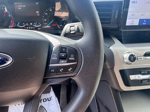 Used 2023 Ford Explorer 4WD image 16