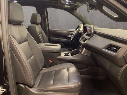 Used 2024 Chevrolet Suburban RST w/ Luxury Package AWD/4WD image 22