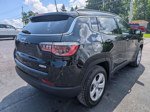 Used 2018 Jeep Compass Latitude w/ Popular Equipment Group AWD/4WD image 33