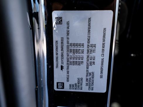 Used 2022 Cadillac Escalade Premium Luxury image 54