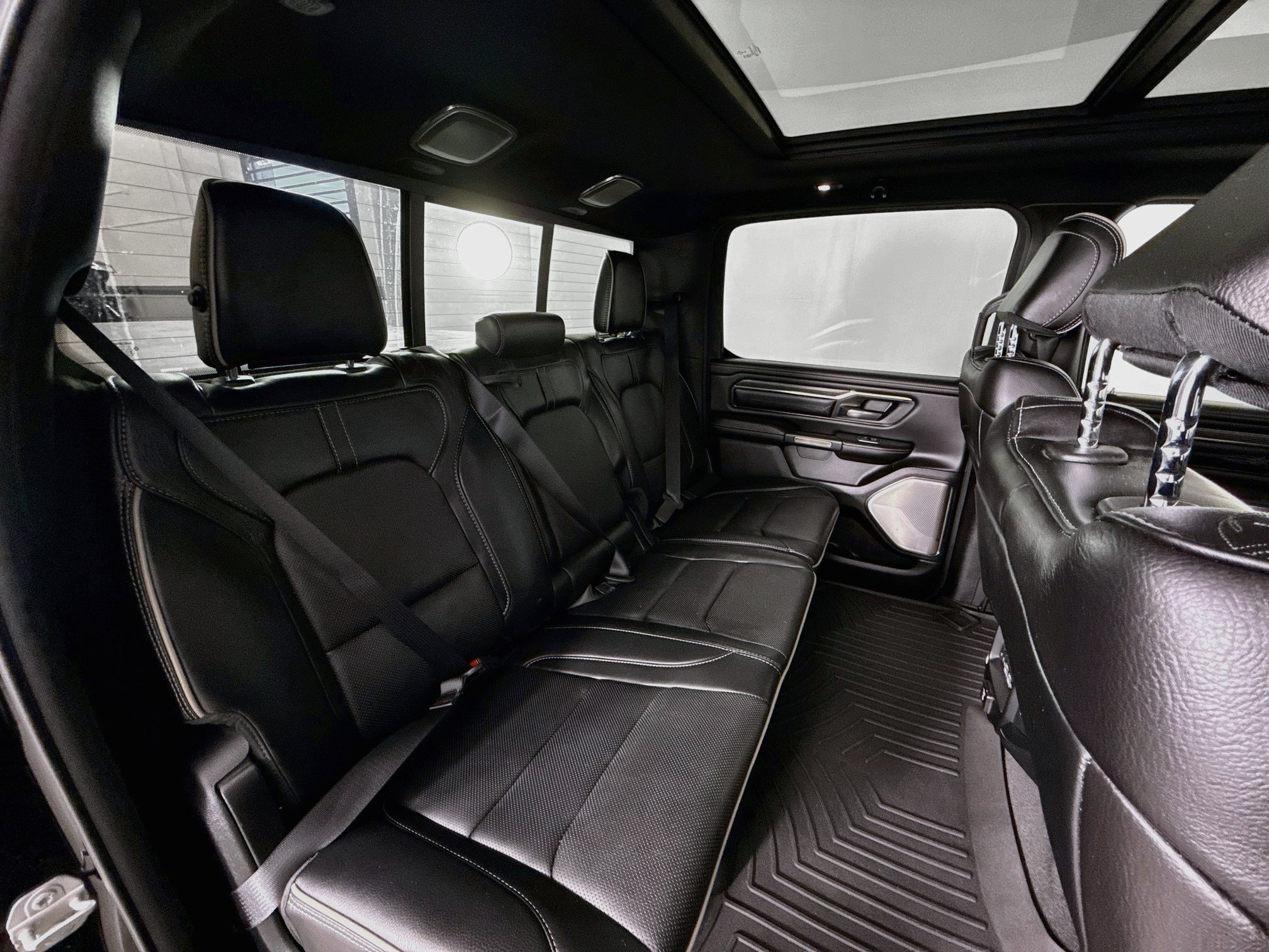 Used 2021 RAM 1500 Limited w/ Night Edition AWD/4WD image 27