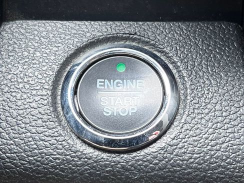 Used 2018 Ford F150 Lariat w/ FX4 Off-Road Package AWD/4WD image 30
