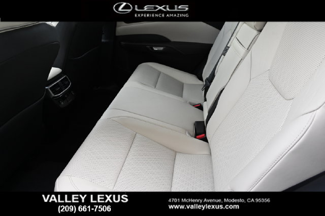 Certified 2026 Lexus RX 350 Premium Plus w/ Accessory Package (P2) FWD image 16
