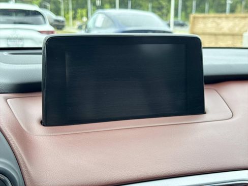 Used 2017 MAZDA CX-9 Signature AWD/4WD image 10