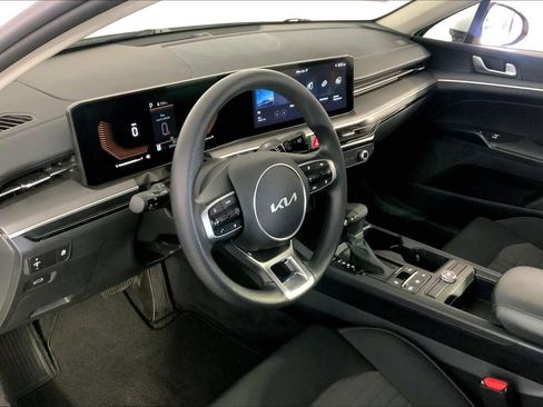 Used 2025 Kia K5 LXS FWD image 14