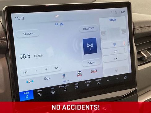 Used 2024 Ford Expedition Max XLT image 3