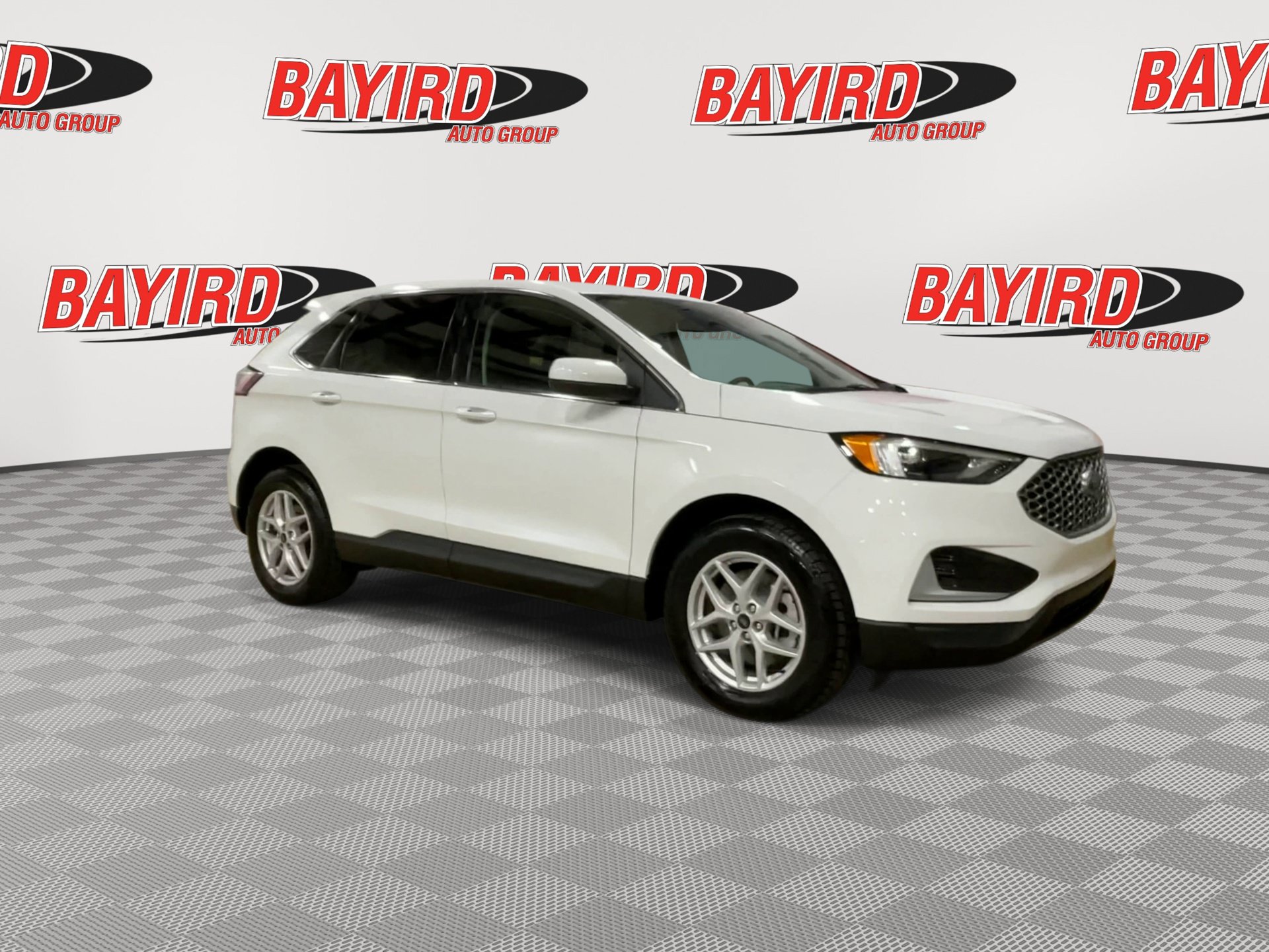 Used 2024 Ford Edge SEL AWD/4WD image 2