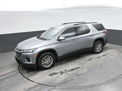 Used 2023 Chevrolet Traverse LT FWD image 37