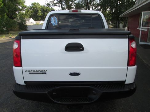 Used 2003 Ford Explorer Sport Trac XLT image 11