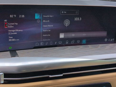 Used 2026 Cadillac Escalade IQL Sport 2 image 22