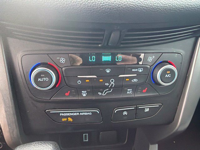 Used 2018 Ford Escape SE w/ SE Sync 3 Package FWD image 7