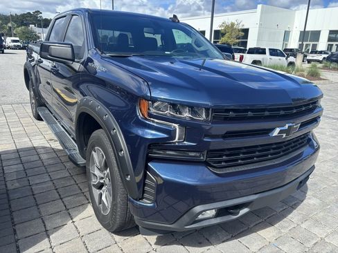 Used 2022 Chevrolet Silverado 1500 RST image 5