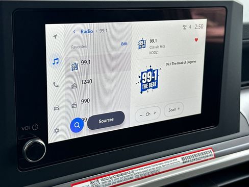 New 2025 Toyota Tacoma SR5 image 15