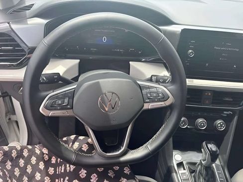 Certified 2025 Volkswagen Taos S FWD image 6
