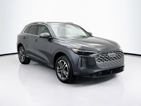 Certified 2025 Audi Q5 Premium Plus w/ Premium Plus AWD/4WD image 4