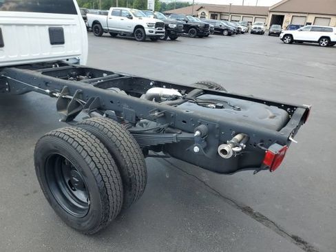 Used 2025 RAM 5500 Tradesman AWD/4WD image 10