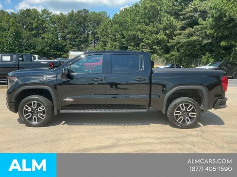 Used 2025 GMC Sierra 1500 AT4 w/ AT4 Premium Package AWD/4WD image 2