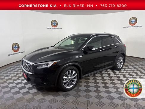 Used 2019 INFINITI QX50 Luxe w/ Navigation Package AWD/4WD image 1