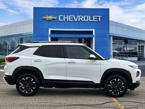 Certified 2023 Chevrolet TrailBlazer LT w/ Convenience Package image 5