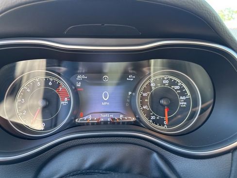 Used 2021 Jeep Cherokee Trailhawk w/ Sun, Sound & Nav Group image 11