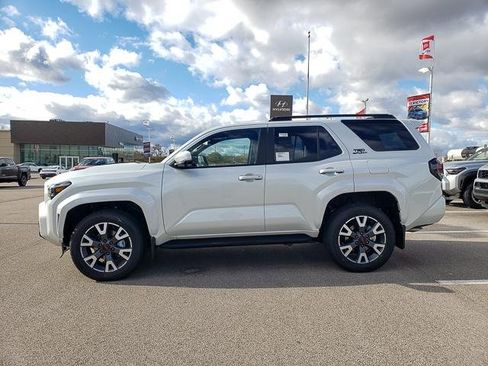 New 2025 Toyota 4Runner TRD Sport image 8