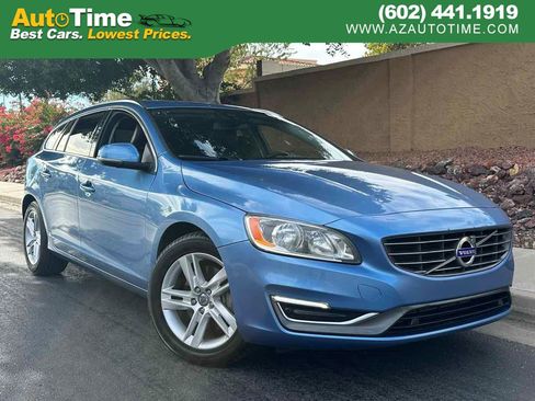 Used 2015 Volvo V60 T5 Premier Plus image 1