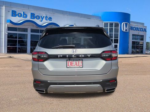 New 2026 Honda Pilot EX-L image 6