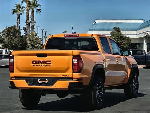 New 2025 GMC Canyon AT4 w/ AT4 Premium Package image 5