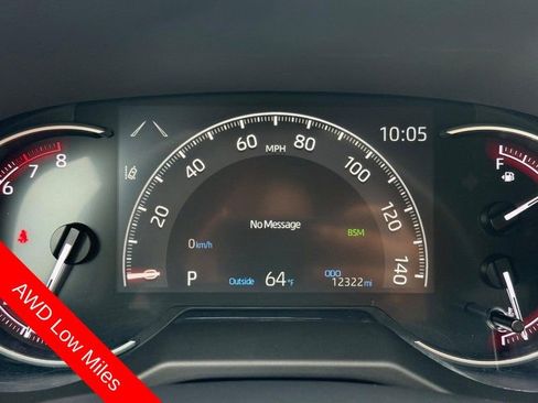 Used 2024 Toyota RAV4 LE AWD/4WD image 20