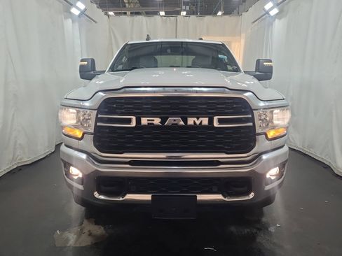Used 2024 RAM 2500 Big Horn w/ Off Road Package AWD/4WD image 2