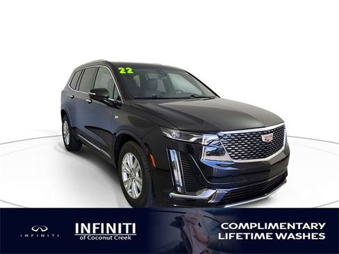 Used 2022 Cadillac XT6 Luxury image 1